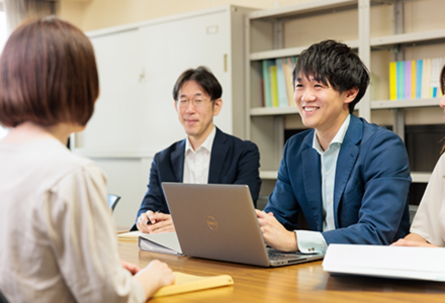 Gakuchojimushitsuphoto